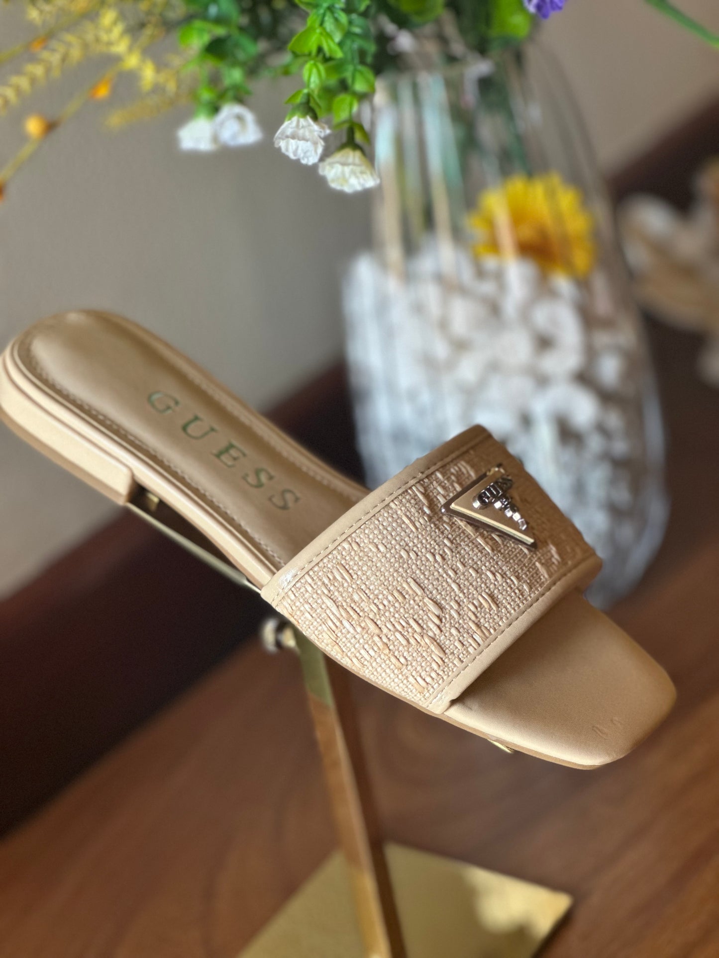 Sandalias Guess
