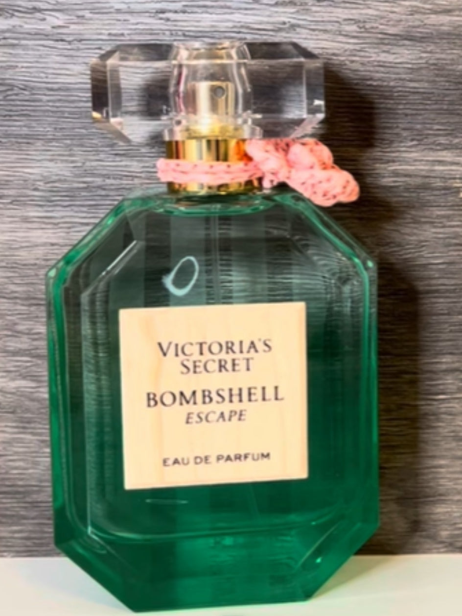 Perfume Escape 50 ML (Edición Limitada)