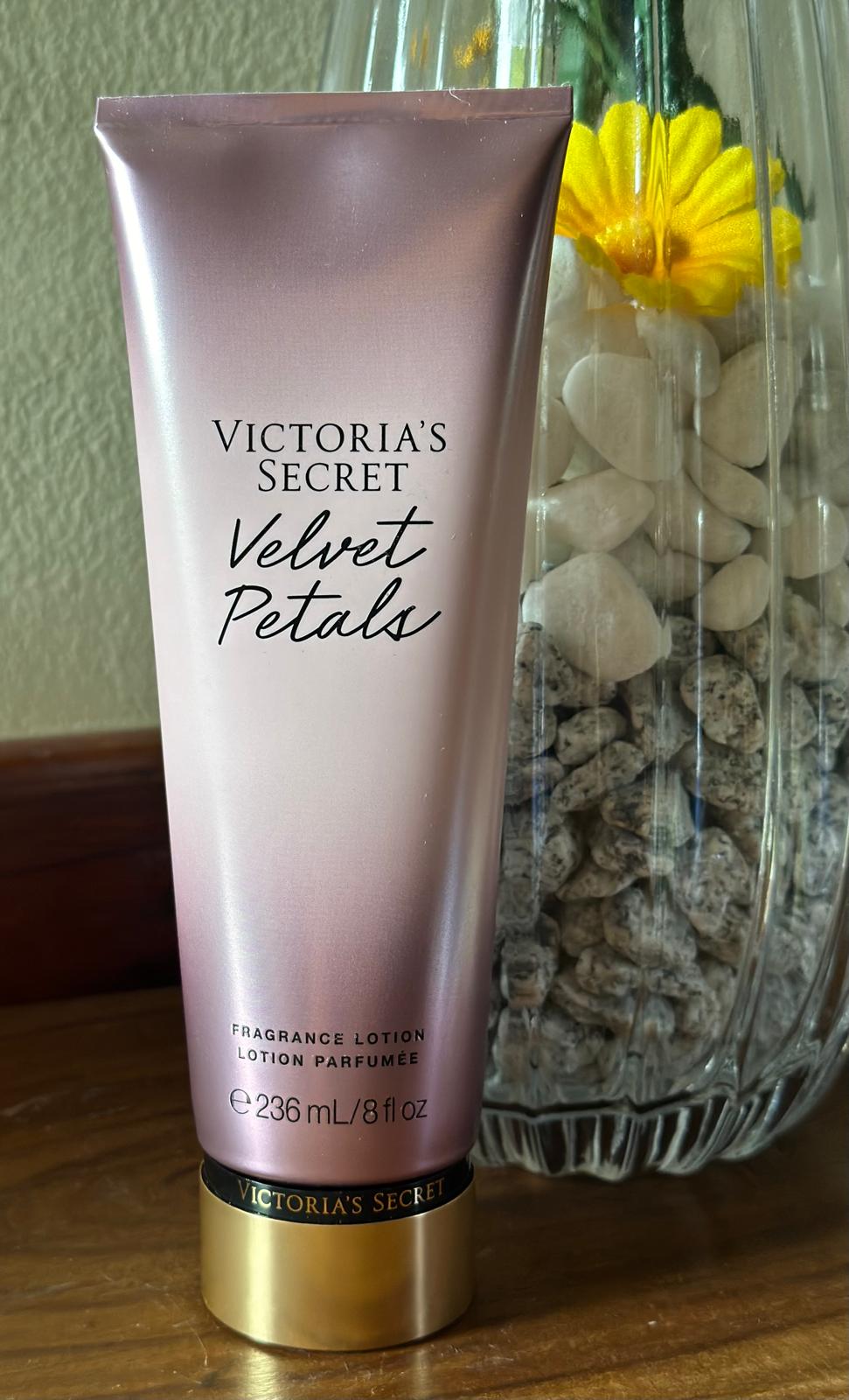 Splash y Crema VS - Velvet Petals